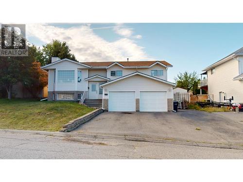 1641 Staple  Crescent, Cranbrook, BC - Outdoor With Facade