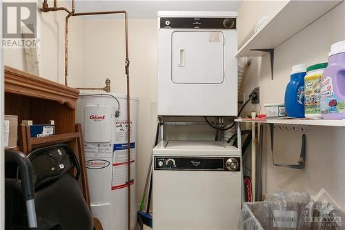 1440 Heron Road Unit#509, Ottawa, ON - Indoor Photo Showing Laundry Room