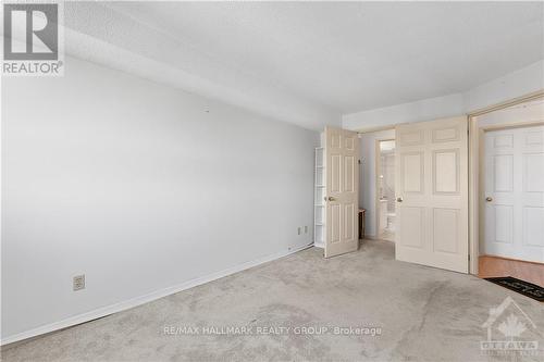 509 - 1440 Heron Road, Ottawa, ON - Indoor Photo Showing Other Room