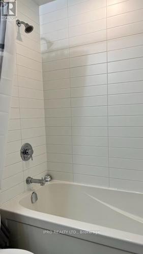 175 - 20 Tubman Avenue E, Toronto, ON - Indoor Photo Showing Bathroom