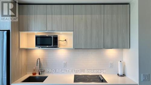 175 - 20 Tubman Avenue E, Toronto, ON - Indoor Photo Showing Kitchen