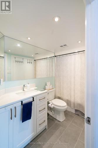 904 - 95 Lombard Street, Toronto, ON - Indoor Photo Showing Bathroom