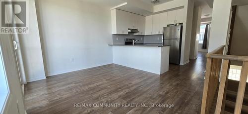 2550 Larida Path, Oshawa, ON - Indoor Photo Showing Kitchen