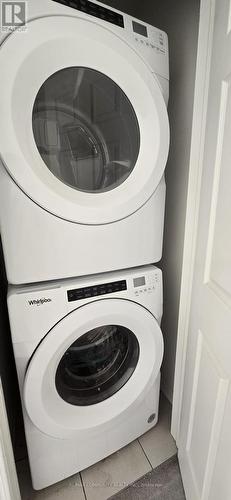 2550 Larida Path, Oshawa, ON - Indoor Photo Showing Laundry Room