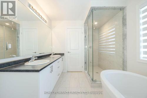 183 Rosanne Circle, Wasaga Beach, ON - Indoor Photo Showing Bathroom