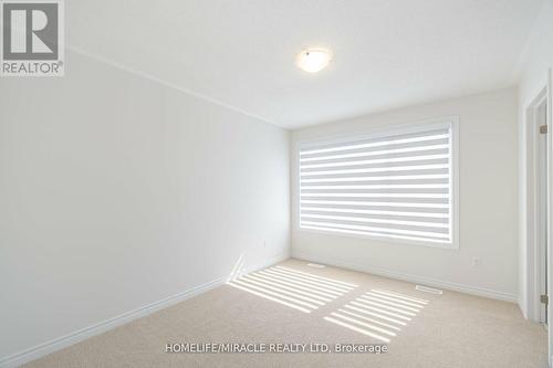 183 Rosanne Circle, Wasaga Beach, ON - Indoor Photo Showing Other Room