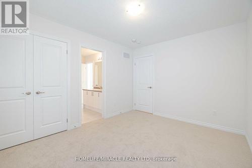 183 Rosanne Circle, Wasaga Beach, ON - Indoor Photo Showing Other Room