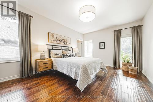 178 Brookhaven Court, Welland, ON - Indoor Photo Showing Bedroom