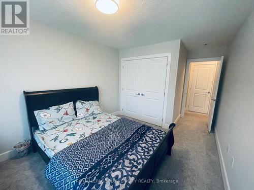 57 - 601 Lions Park Drive, Strathroy-Caradoc, ON - Indoor Photo Showing Bedroom