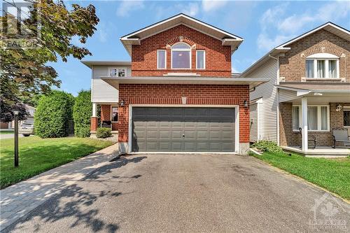 27 Steggall Crescent, Stittsville, ON - Outdoor With Facade