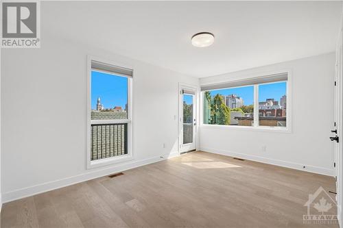 75 Guigues Avenue, Ottawa, ON - Indoor Photo Showing Other Room