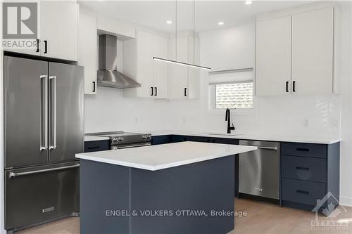 75 Guigues Avenue, Ottawa, ON - Indoor Photo Showing Kitchen With Upgraded Kitchen