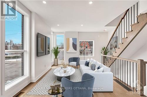 75 Guigues Avenue, Ottawa, ON - Indoor