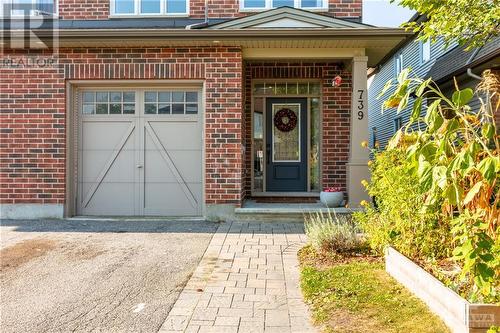 739 White Alder Avenue, Ottawa, ON - Outdoor