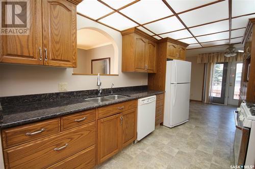 2501 Blue Jay Crescent, North Battleford, SK - Indoor Photo Showing Kitchen With Double Sink