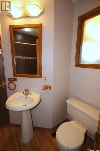 2501 Blue Jay Crescent, North Battleford, SK - Indoor Photo Showing Bathroom