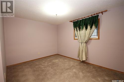 2501 Blue Jay Crescent, North Battleford, SK - Indoor Photo Showing Other Room