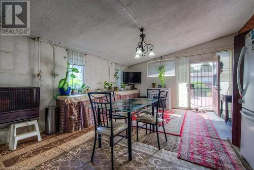 331 Dolph Street N, Cambridge, ON - Indoor Photo Showing Dining Room