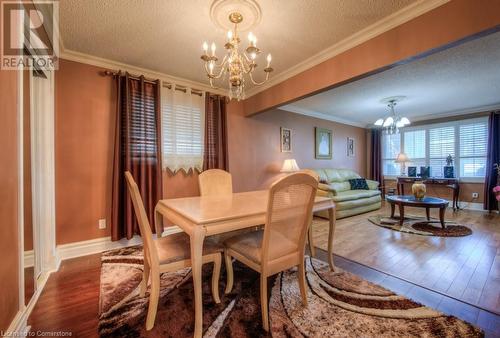 331 Dolph Street N, Cambridge, ON - Indoor Photo Showing Dining Room