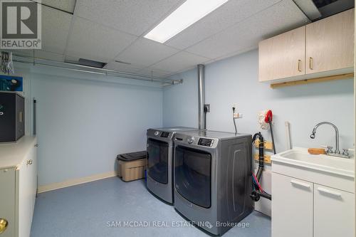 5967 Cherrywood Place, Mississauga, ON - Indoor Photo Showing Laundry Room