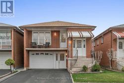 4271 CURIA CRESCENT  Mississauga, ON L4Z 2X9