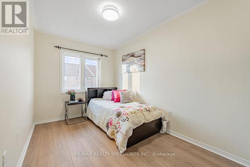 791 Candlestick Circle, Mississauga, ON - Indoor Photo Showing Bedroom