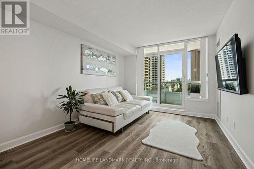 505 - 17 Barberry Place, Toronto, ON - Indoor Photo Showing Living Room