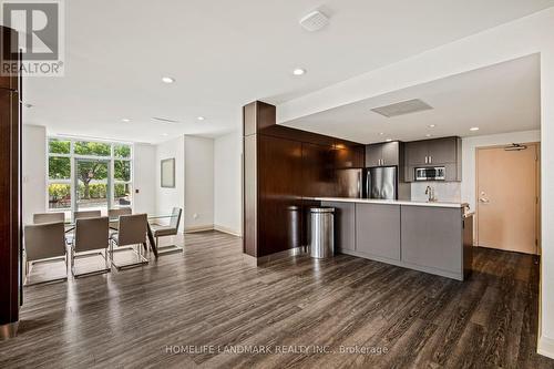 505 - 17 Barberry Place, Toronto, ON - Indoor Photo Showing Kitchen