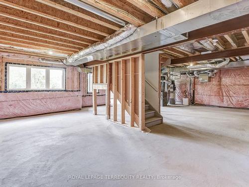 1289 Aquarius Tr, Pickering, ON - Indoor Photo Showing Basement