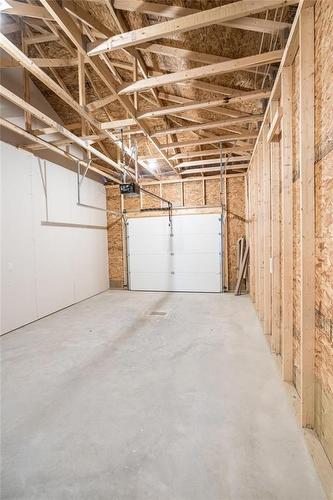 A 5 Normandeau Avenue, Ste Anne, MB - Indoor Photo Showing Garage