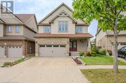 905 VALEBROOK Court  Kitchener, ON N2A 0E5