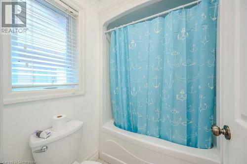 905 Valebrook Court, Kitchener, ON - Indoor Photo Showing Bathroom