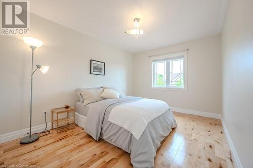 905 Valebrook Court, Kitchener, ON - Indoor Photo Showing Bedroom