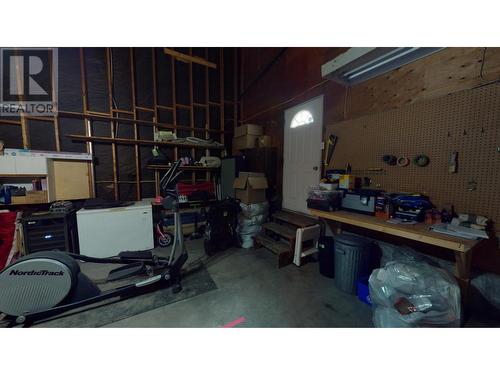 1616 Mt Proctor  N Place, Cranbrook, BC - Indoor Photo Showing Garage