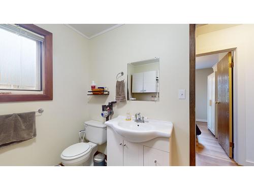 1616 Mt Proctor Place N, Cranbrook, BC - Indoor Photo Showing Bathroom