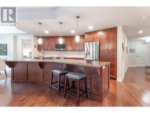 580 Sarsons Road Unit# 112 Lot# S/L 55, Kelowna, BC - Indoor Photo Showing Kitchen With Stainless Steel Kitchen With Upgraded Kitchen