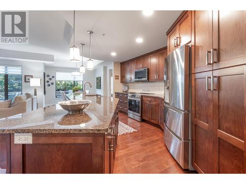 580 Sarsons Road Unit# 112 Lot# S/L 55, Kelowna, BC - Indoor Photo Showing Kitchen With Stainless Steel Kitchen With Upgraded Kitchen