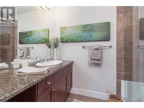 580 Sarsons Road Unit# 112 Lot# S/L 55, Kelowna, BC - Indoor Photo Showing Bathroom