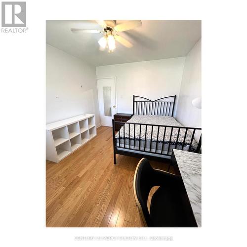 26 Orlando Boulevard, Toronto, ON - Indoor Photo Showing Bedroom