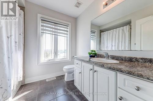 1 Weir Street, Bradford West Gwillimbury, ON - Indoor Photo Showing Bathroom