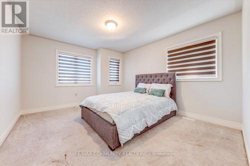 1 Weir Street, Bradford West Gwillimbury, ON - Indoor Photo Showing Bedroom