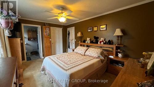 105 County Road 12, Greater Napanee, ON - Indoor Photo Showing Bedroom