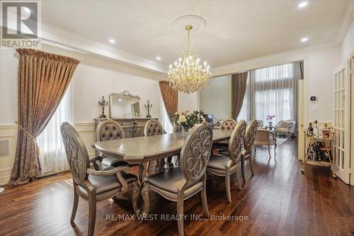 2 Waterford Lane, Whitchurch-Stouffville, ON - Indoor Photo Showing Dining Room