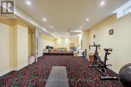 2 Waterford Lane, Whitchurch-Stouffville, ON - Indoor Photo Showing Gym Room