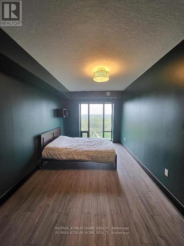 1814 - 1235 Richmond Street, London, ON - Indoor Photo Showing Bedroom