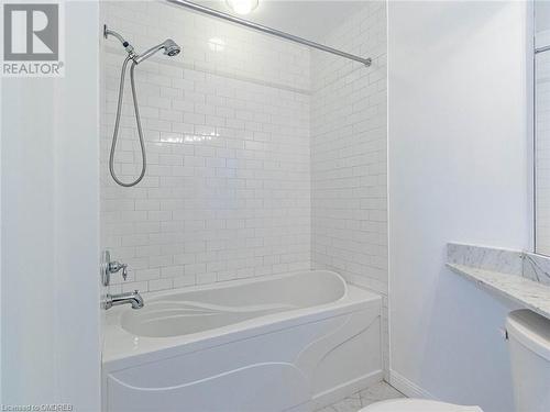 15 Windermere Avenue Unit# 1212, Toronto, ON - Indoor Photo Showing Bathroom