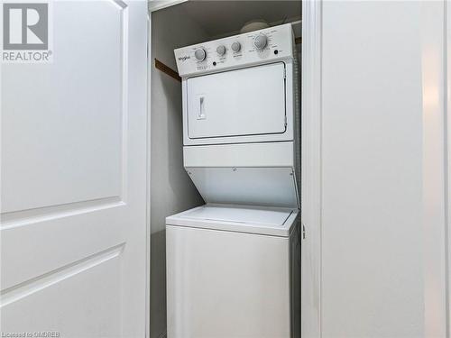 15 Windermere Avenue Unit# 1212, Toronto, ON - Indoor Photo Showing Laundry Room