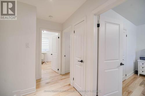 37 Marshall Street, Barrie, ON - Indoor Photo Showing Other Room