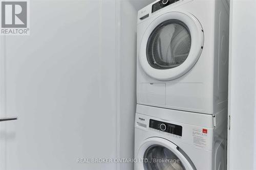 2504 - 7 Mabelle Avenue, Toronto, ON - Indoor Photo Showing Laundry Room