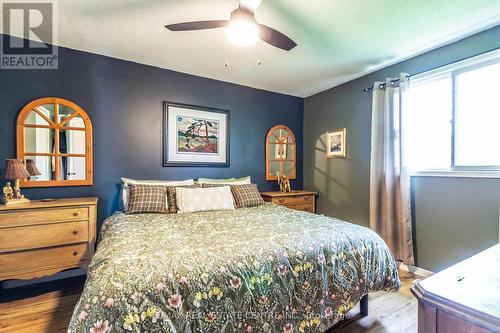 1026 St Matthews Avenue, Burlington, ON - Indoor Photo Showing Bedroom